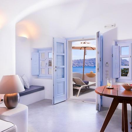 Hotel Pezoules Of Oia Exterior foto